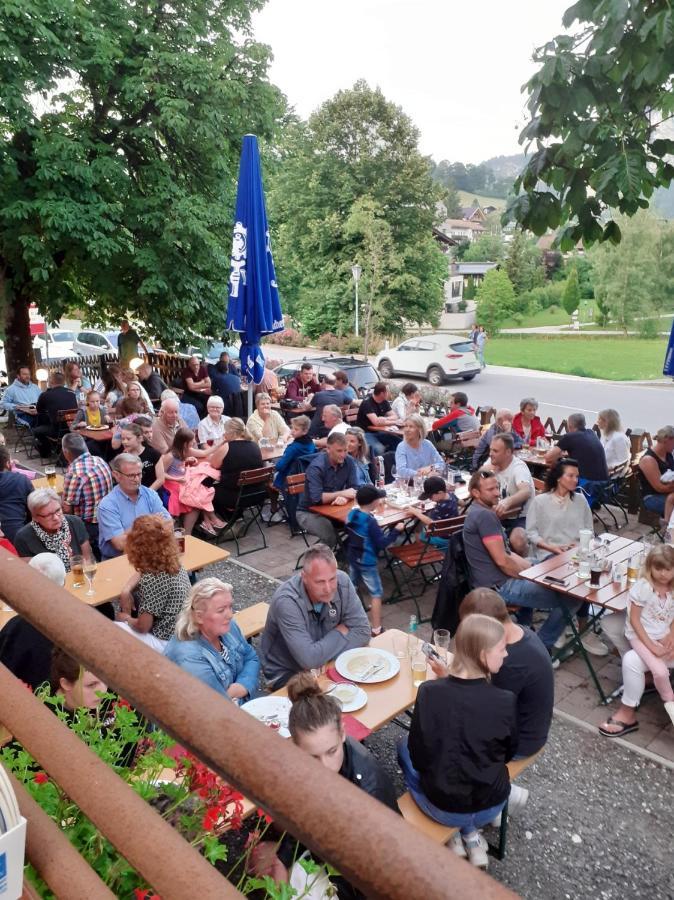 Weisses Roessl Am See Hotel Thiersee Buitenkant foto